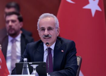 تركيا: خطة لربط البحر الأحمر بالمتوسط عبر سكة حديد إقليمية