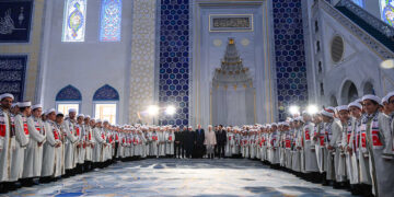 إسطنبول.. أردوغان يحضر مراسم تخريج 333 حافظا للقرآن
