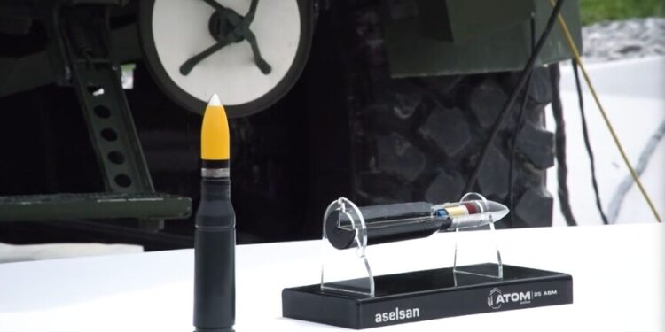 أسيلسان التركية تطور حلا منخفض التكلفة للتصدي لأسراب المسيرات