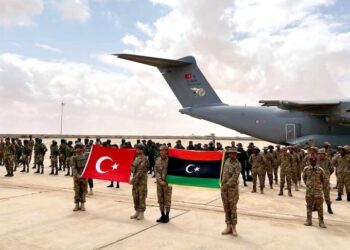 طلائع قوات ليبية تصل إزمير للمشاركة بمناورات "أفس 2026"