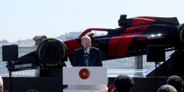 أردوغان: حلبة إسطنبول بارك ستستضيف سباقات مبهرة للفورمولا 1