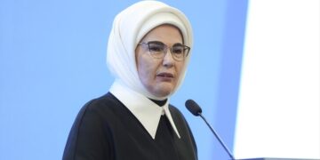 أمينة أردوغان: جعل العالم الرقمي أكثر أمانا للأطفال مسؤولية مشتركة