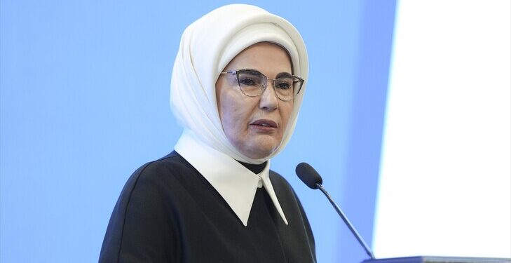 أمينة أردوغان: جعل العالم الرقمي أكثر أمانا للأطفال مسؤولية مشتركة