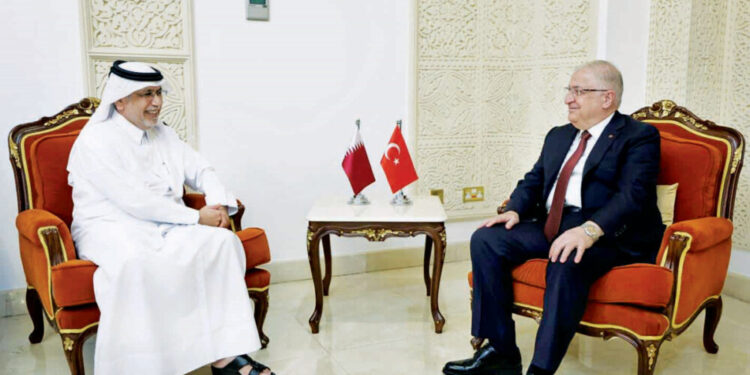 وزير الدفاع التركي: العلاقات الدفاعية بين تركيا وقطر تشهد تطورا متسارعا