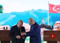 الرئيس أردوغان يقلد نظيره الجزائري "وسام الدولة" التركي