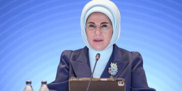 أمينة أردوغان تهنئ العالم الإسلامي بعيد الأضحى