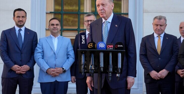 أردوغان: نتنياهو سيتلقى الدرس الذي يستحقه أمام مسلمي العالم