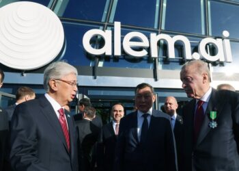 أردوغان: الأسرة أساس المجتمع ولها مكانة مقدسة