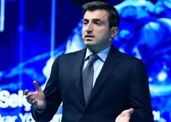 بيرقدار.. الهيمنة التكنولوجية تهدد استقلالنا