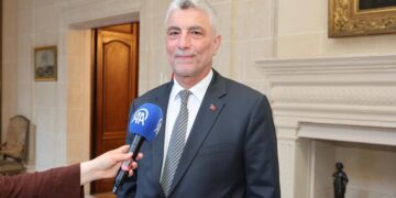 تركيا: نهدف لرفع حجم التجارة مع فرنسا إلى 30 مليار دولار بالعام 2030