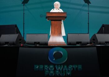 أمينة أردوغان: منتدى "صفر نفايات" لقاء تاريخي يوحد الأسرة الإنسانية