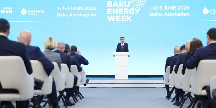تركيا: سنواصل دورنا كمركز موثوق للطاقة بين الشرق والغرب